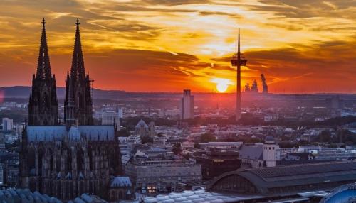 Der Colonius ist schon lange Teil der Kölner Skyline. Foto: Gerd Rohs / Pixabay