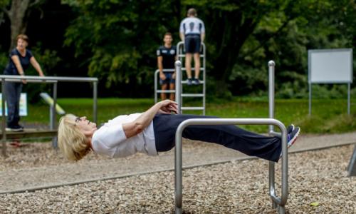 Ideal ist ein tägliches Training mit vielfältigen Übungen. Foto: Thilo Schmülgen