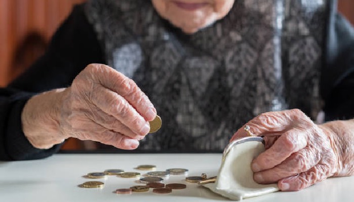 Wenn der letzte Groschen zählt… Foto: istockphoto / ©kasto80